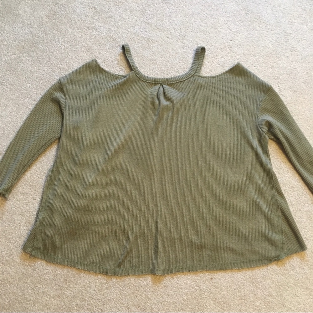 Open Shoulder Sweater - Picture 10 of 10